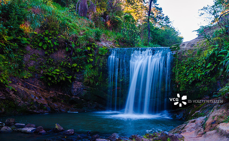奥克利溪瀑布图片素材