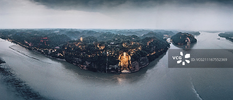 乐山大佛航拍图片素材