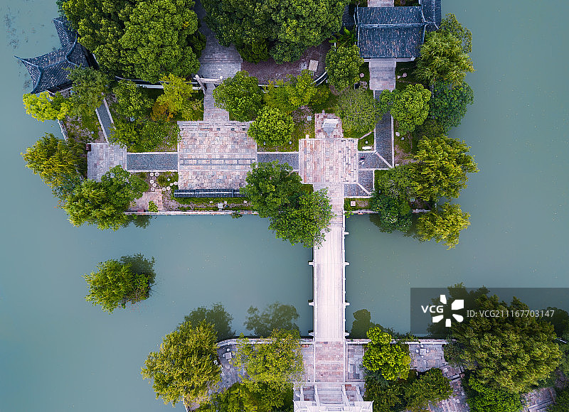 航拍上海广富林历史遗迹园林建筑风光图片素材