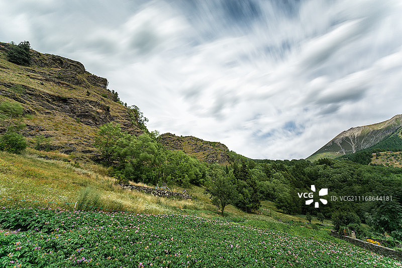 Usseaux的云和风图片素材