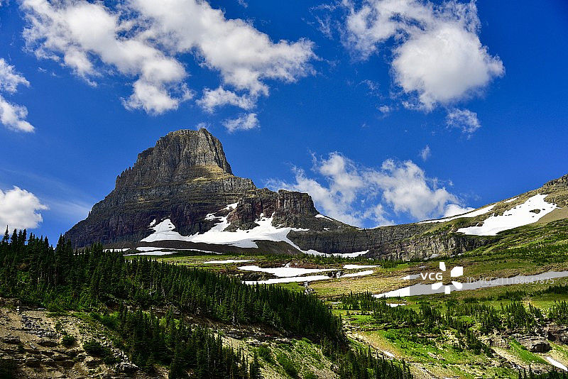 从高地小径看到的克莱门茨山图片素材