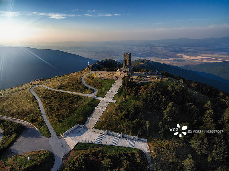 巴尔干山脉上的日出图片素材