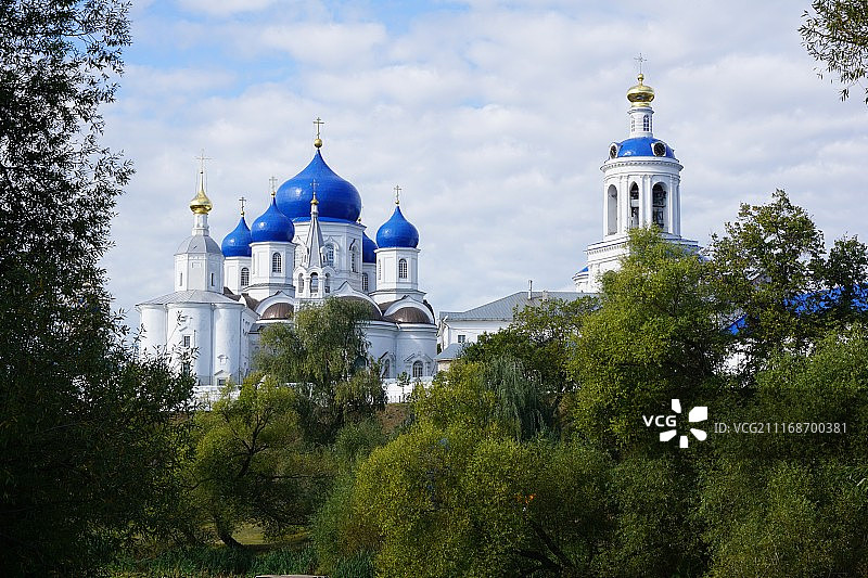 蓝色圆顶大教堂景观图片素材