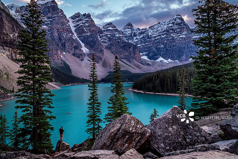 加拿大班夫国家公园梦莲湖图片素材