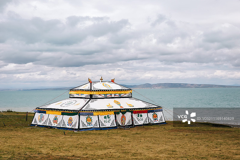 青海湖蒙古包帐篷图片素材
