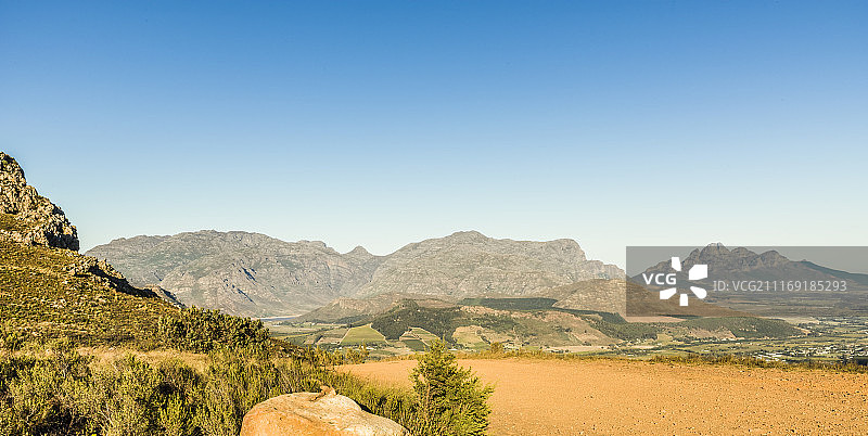 可俯瞰山地的沙质高原图片素材