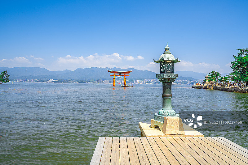 日本严岛宫岛神社千鸟居图片素材