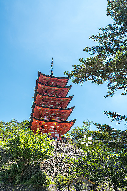 日本广岛县宫岛神社宝塔图片素材