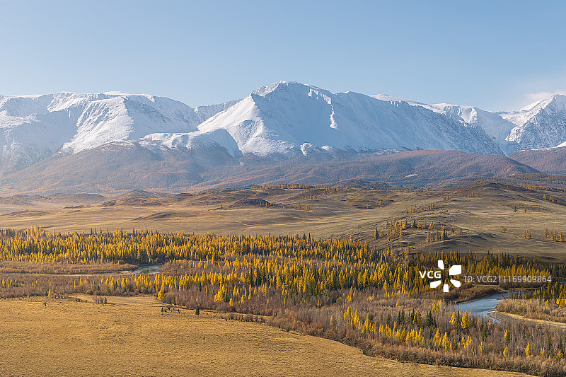 旅行在俄罗斯西伯利亚阿尔泰山图片素材