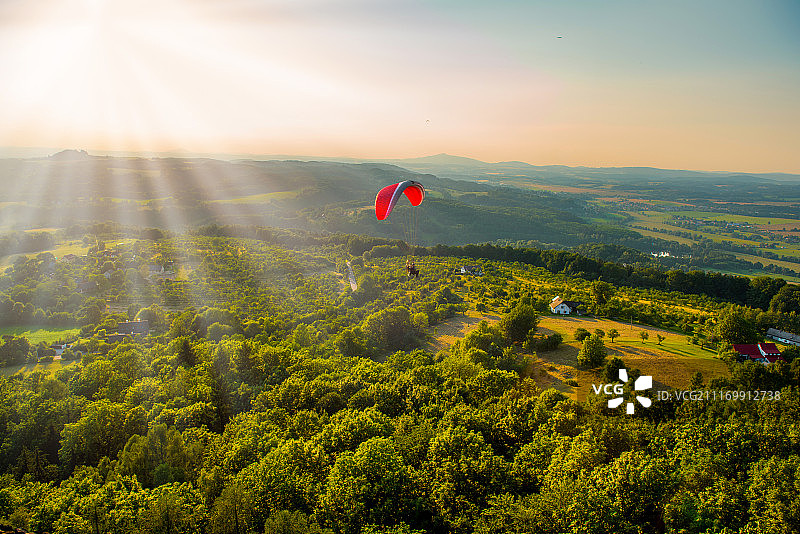 地面之上图片素材