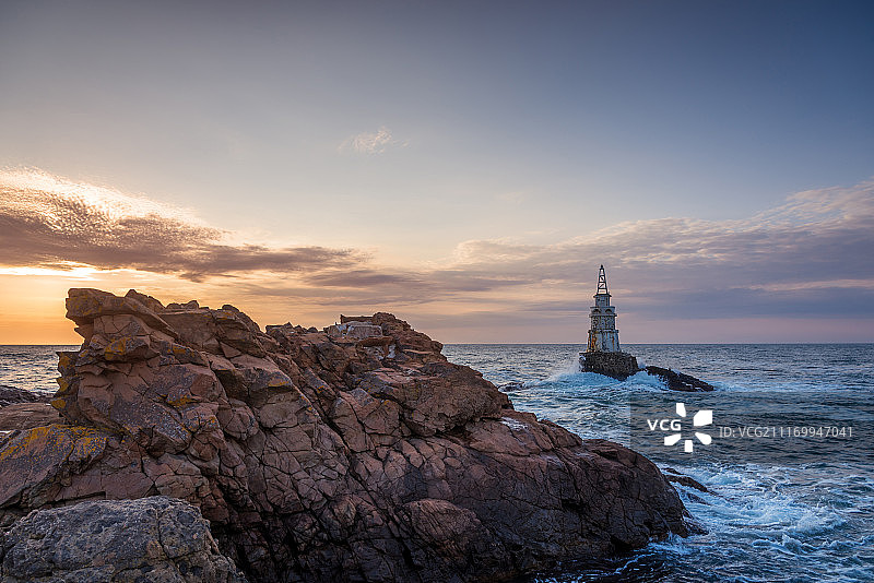 保加利亚阿赫托波尔灯塔的日出图片素材