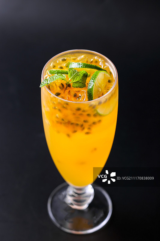 百香果汁饮料图片素材