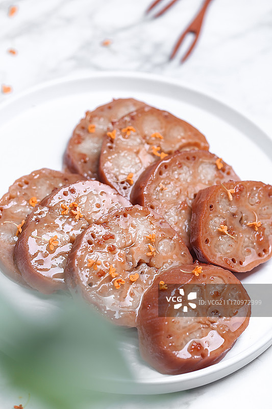 中式传统小吃桂花糯米藕图片素材