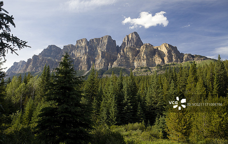 阿尔伯塔城堡山图片素材