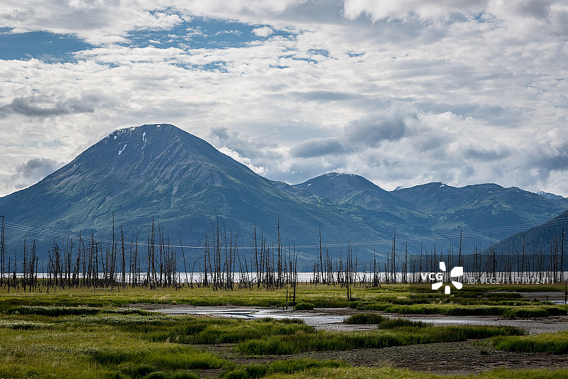 阿拉斯加在路上图片素材