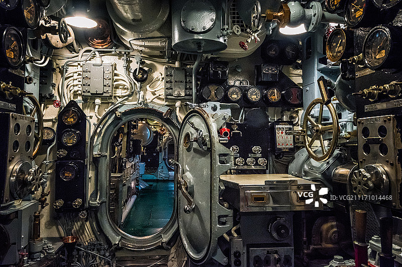 鼓鱼号潜艇图片素材