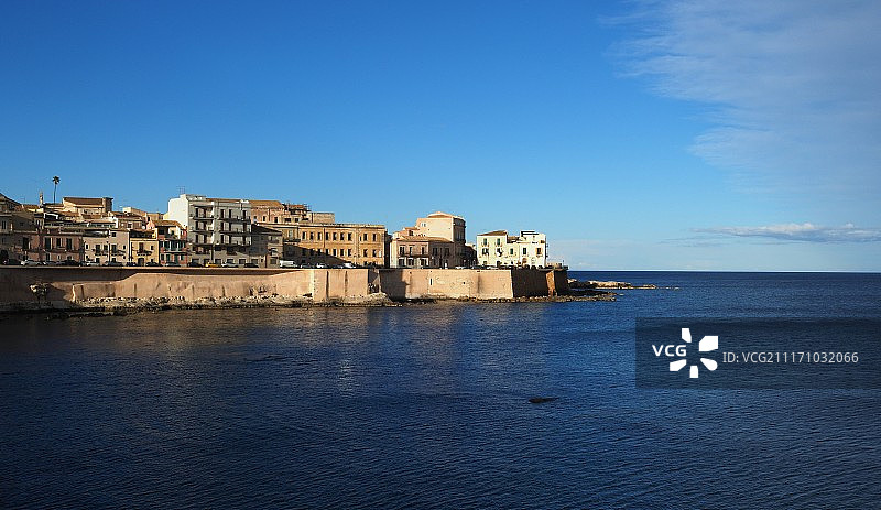 锡拉库萨 18P2202361 0K Em1Ii 1718图片素材