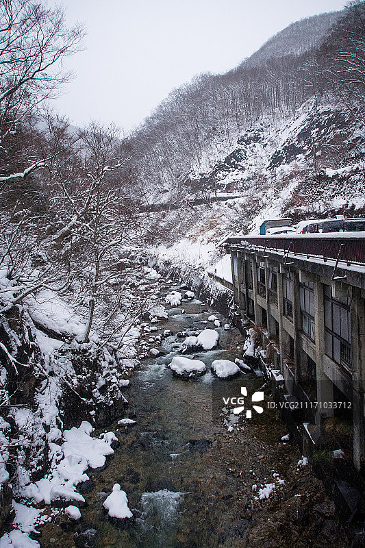 寒冷流动图片素材