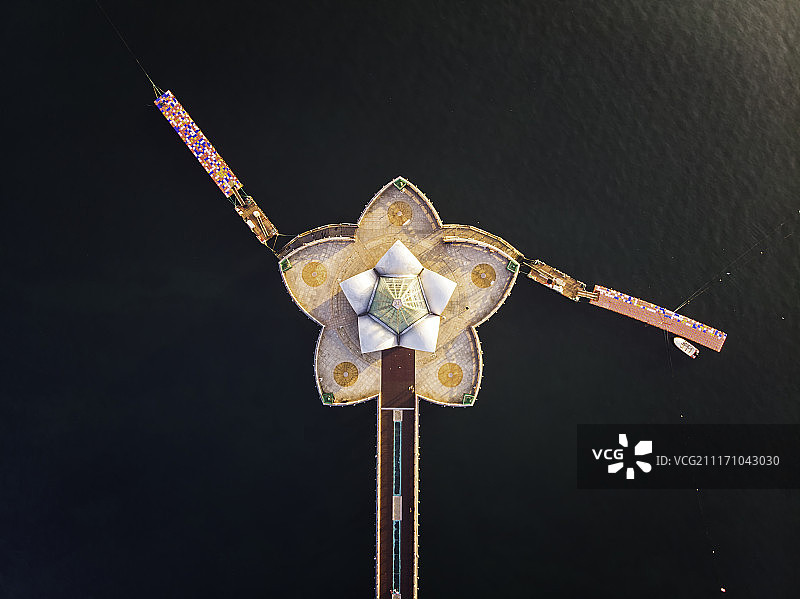 烟台东山栈桥日出图片素材