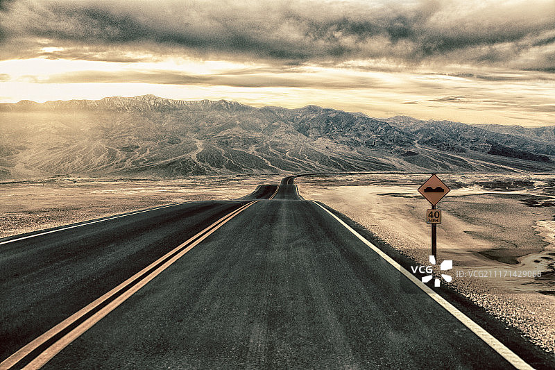 汽车广告背景图图片素材