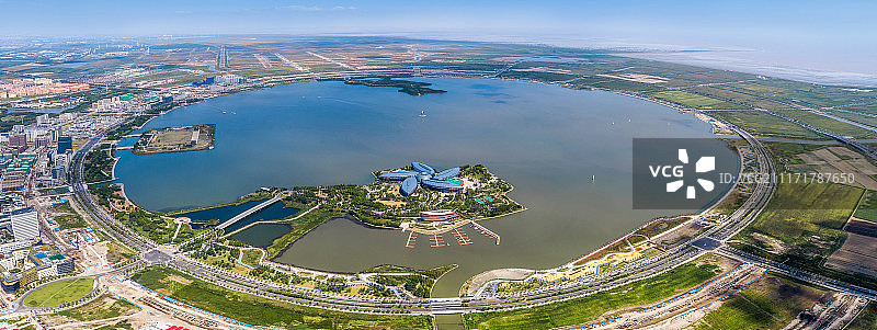 航拍滴水湖全景图片素材