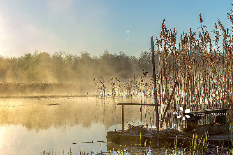 古老的湖泊图片素材