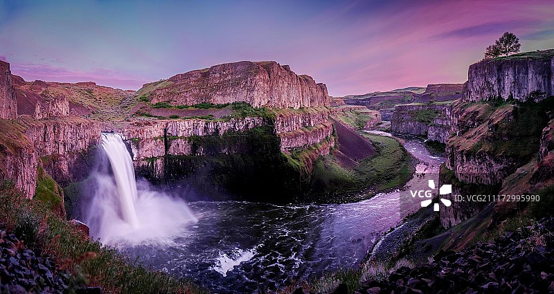 帕卢斯瀑布图片素材