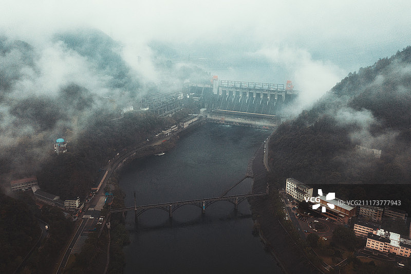 雾里白沙图片素材