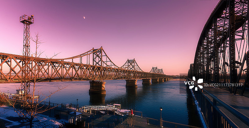 鸭绿江双桥图片素材