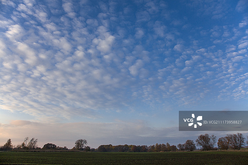 秋季的云景图片素材