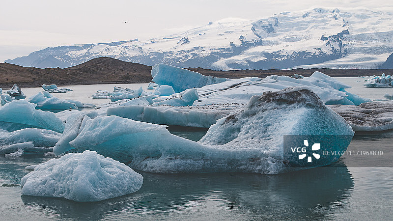 漂浮的冰块图片素材
