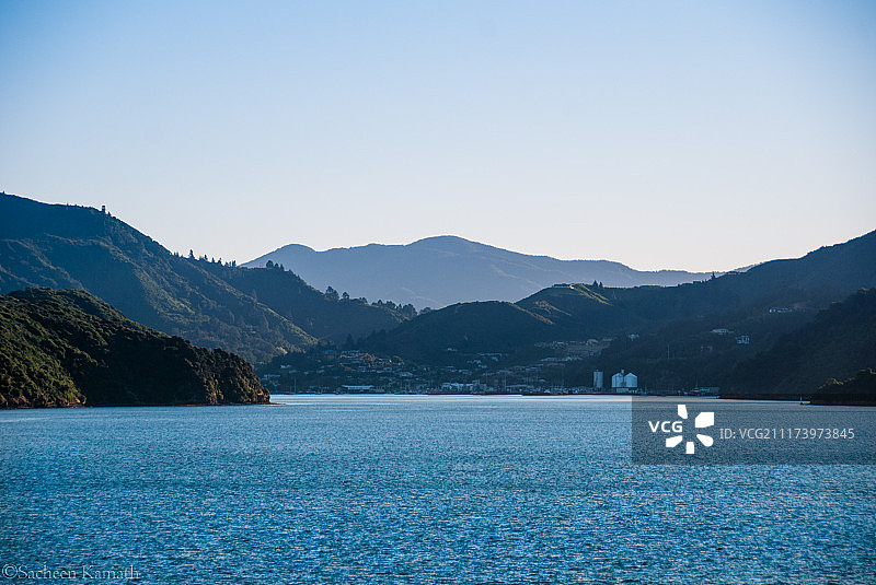 宁静的海岸线风光图片素材