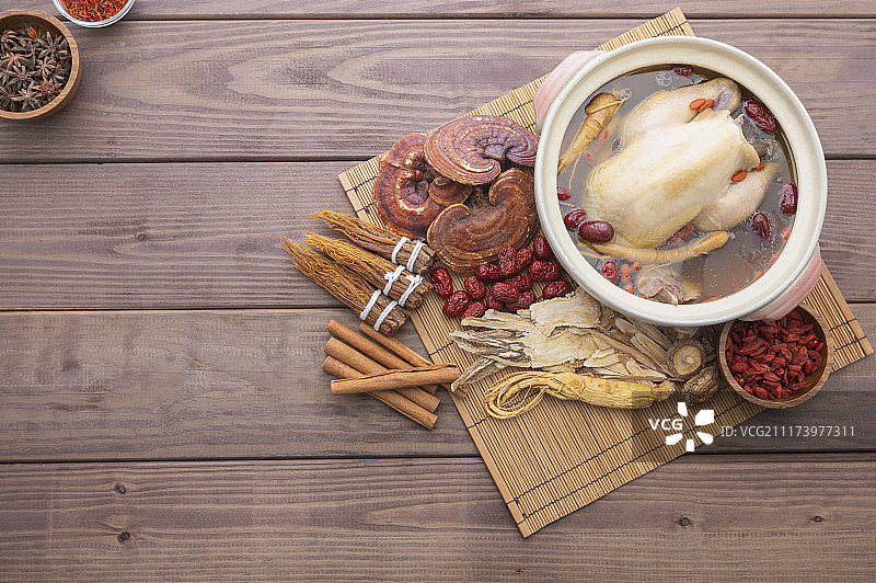 藥膳食補,人參雞湯,中藥图片素材