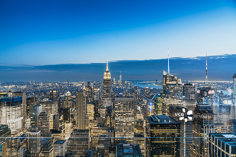 纽约曼哈顿天际线夜景图片素材