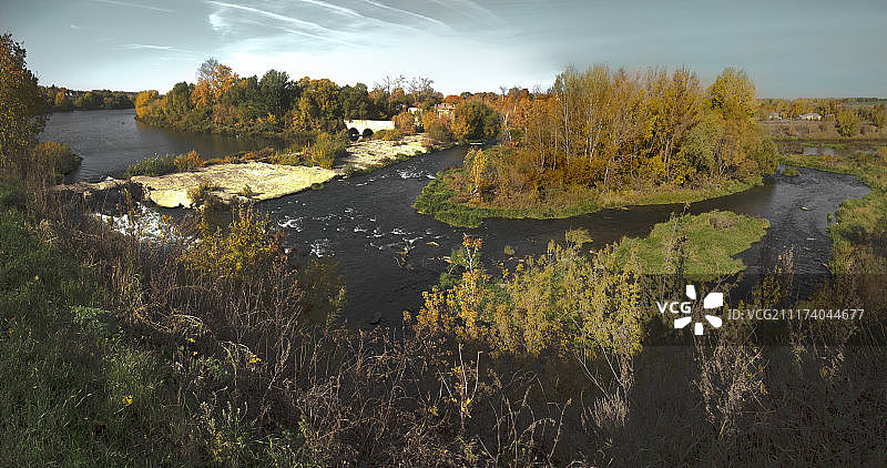 利佩茨克地区特罗耶库罗沃剑河图片素材