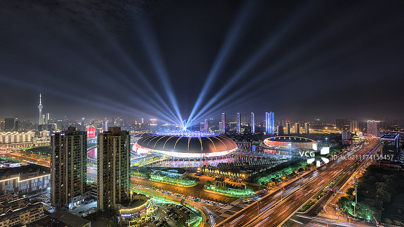 天津水滴灯光秀图片素材