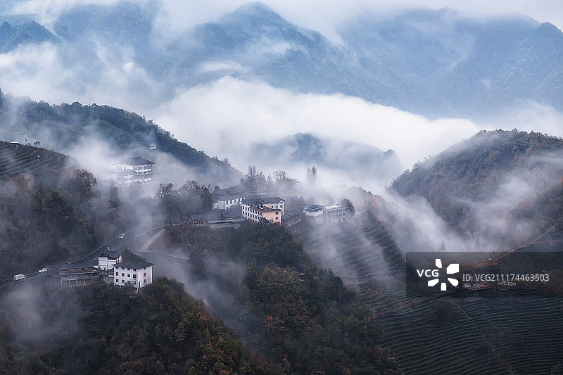 神农顶人家图片素材