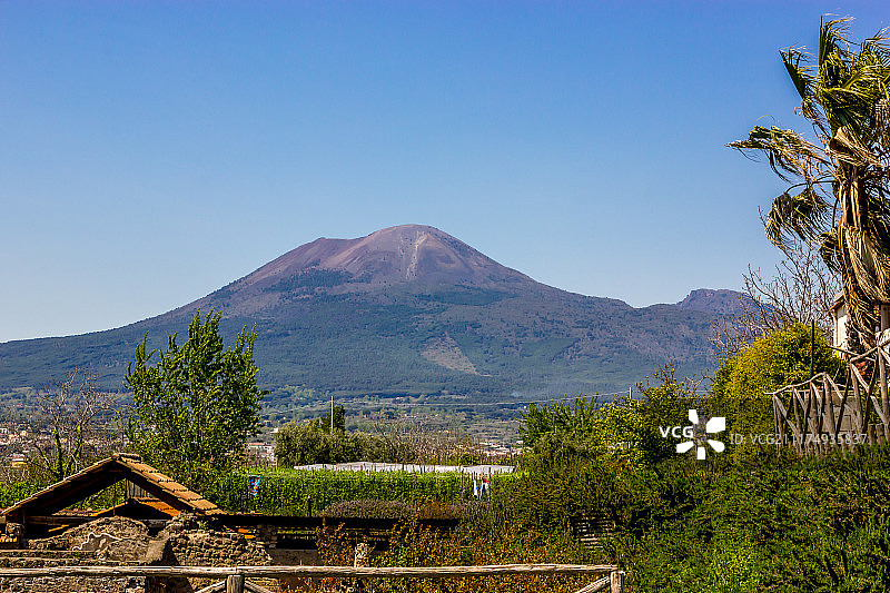 维苏威火山图片素材
