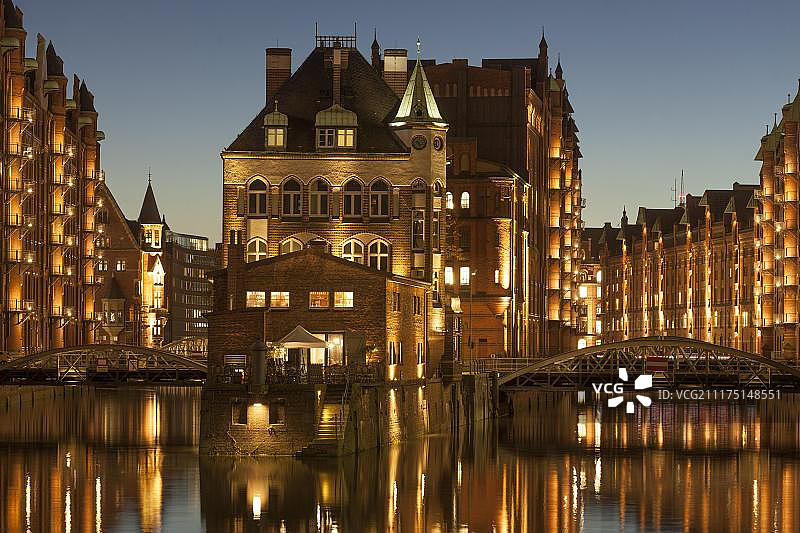 汉堡仓库城黄昏景色图片素材