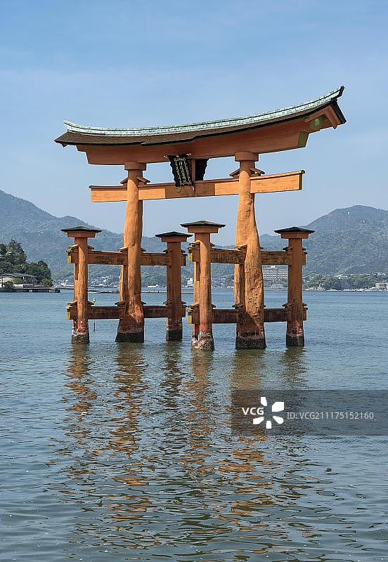 日本宫岛严岛神社鸟居图片素材