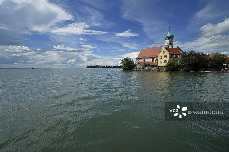 德国博登湖瓦瑟堡圣乔治教堂城堡风光图片素材