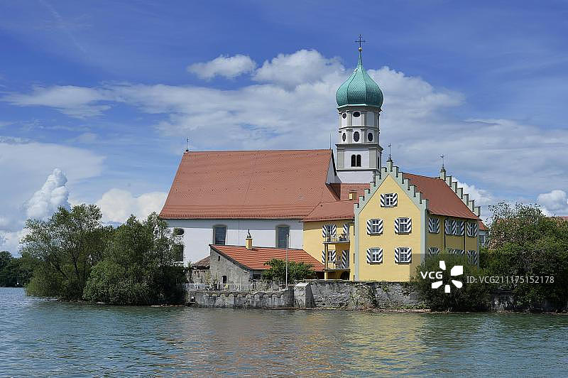 德国博登湖瓦瑟堡圣乔治教堂城堡风光图片素材