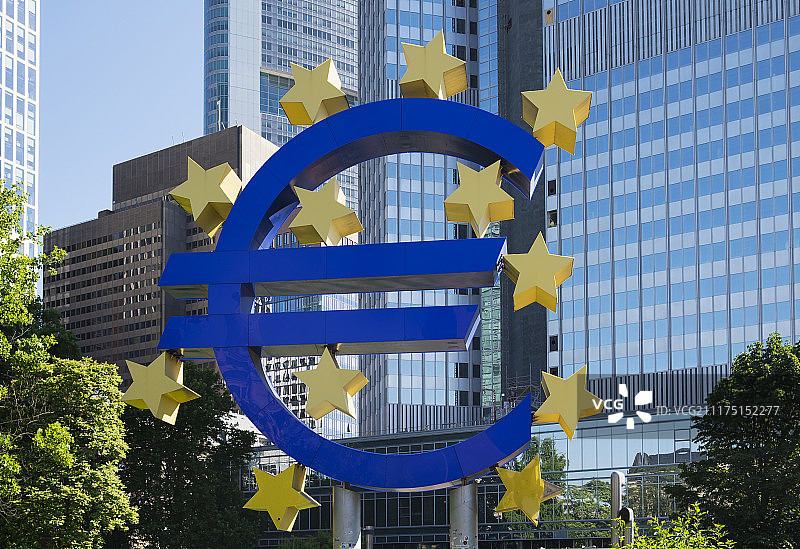 欧元雕塑，德国法兰克福加卢桑拉格公园图片素材