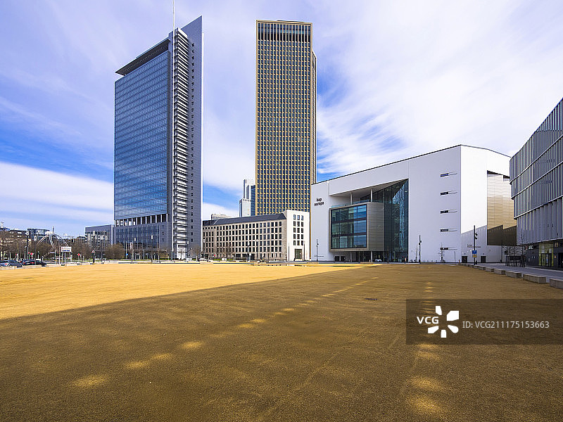 德国法兰克福展览中心欧罗巴角会议中心、德国商业银行、185塔图片素材