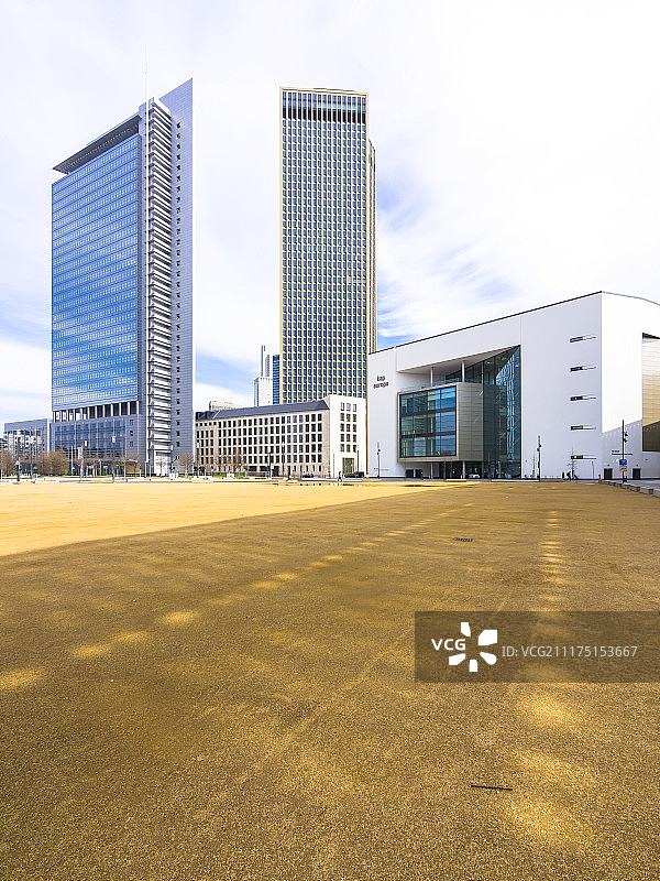 德国法兰克福展览中心欧罗巴角会议中心、德国商业银行、185塔图片素材