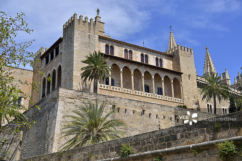 西班牙马略卡岛阿尔穆戴纳王宫图片素材