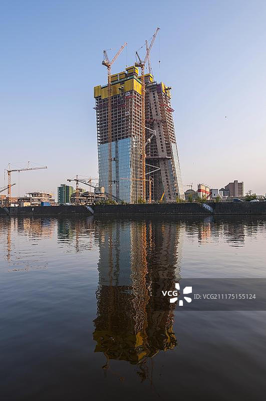 德国法兰克福欧洲中央银行建筑工地日出图片素材