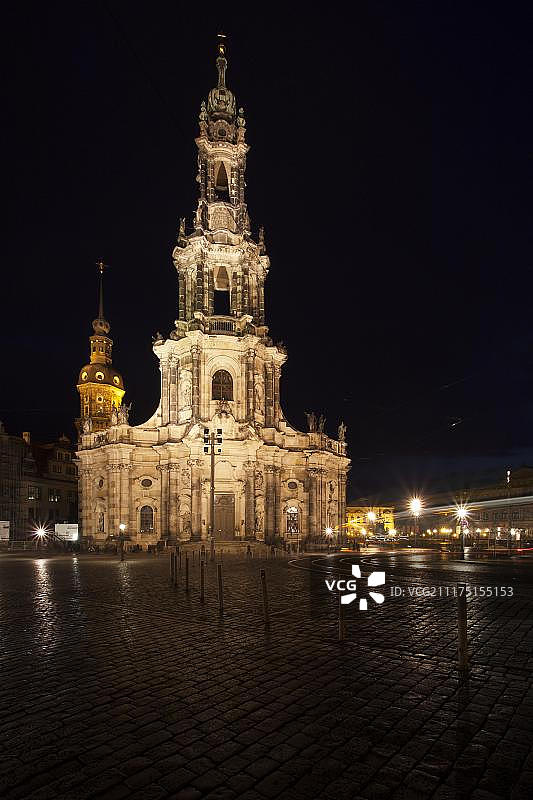 德累斯顿宫廷主教座堂夜景图片素材