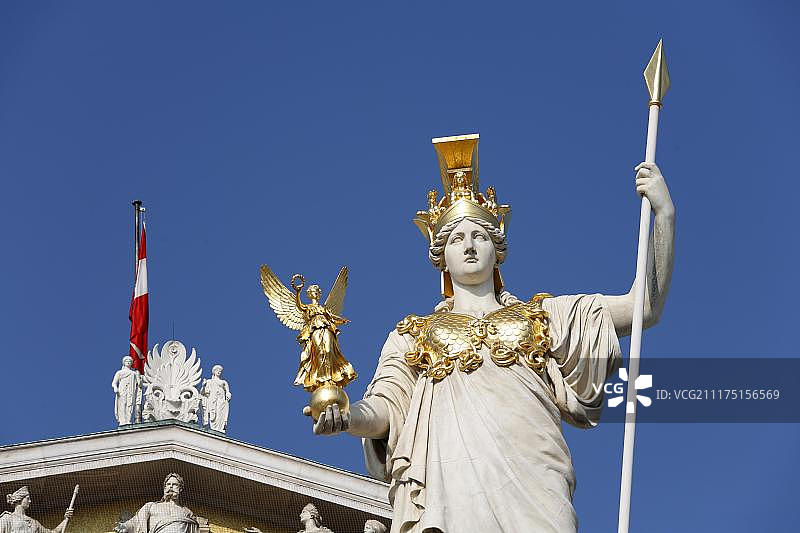 维也纳议会大厦前的帕拉斯·雅典娜与尼刻图片素材