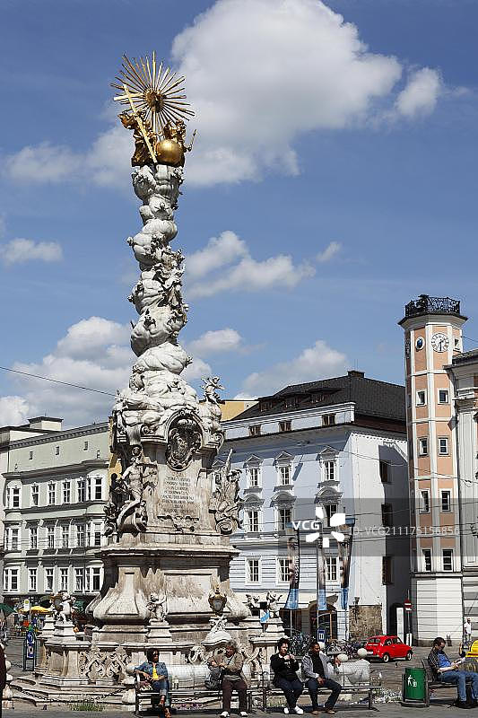 奥地利林茨主广场圣三一柱图片素材